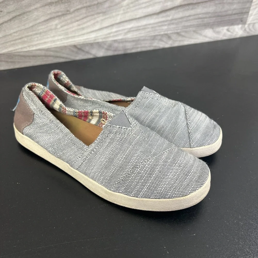 Toms Slip-On‎ Shoes Womens Size 8.5 Grayish Blue Textured Comfort Causal Beachy
